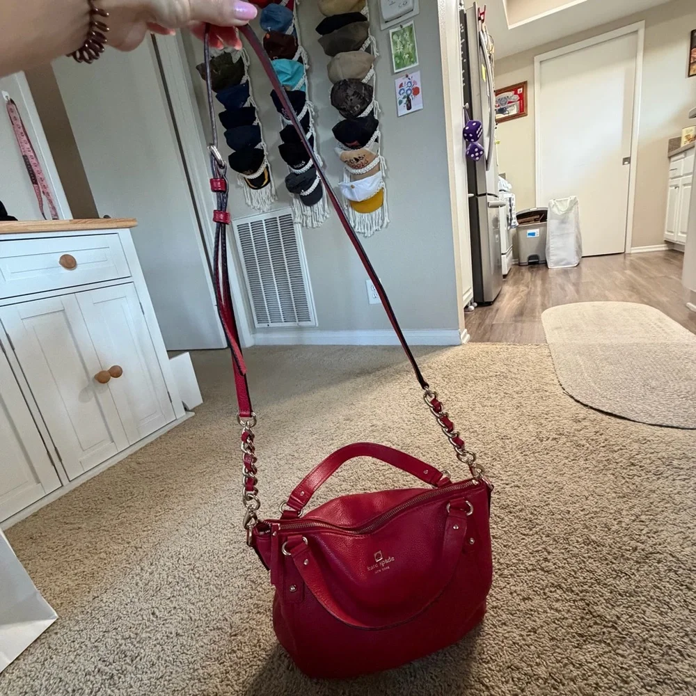 Kate Spade Pine Street Small Kori Leather Purse Red Gold Hardware